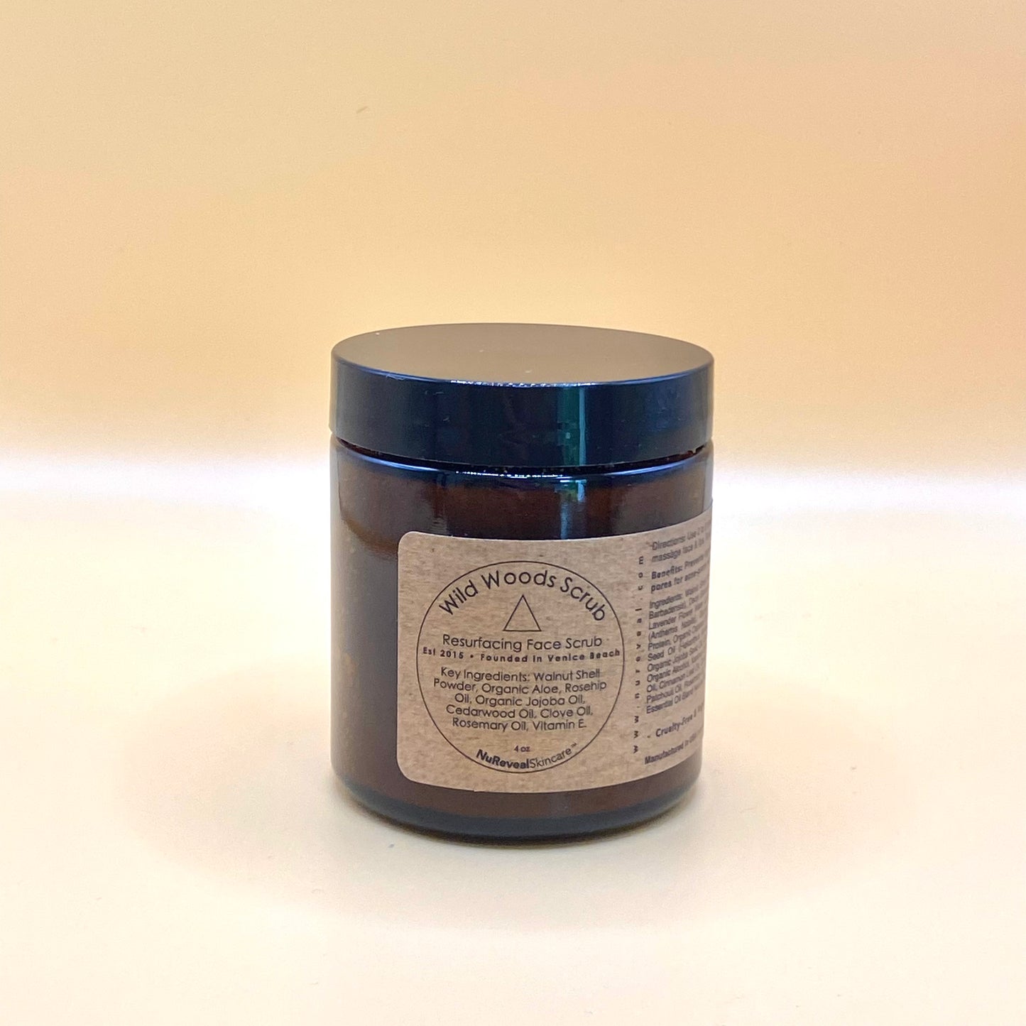 WILD WOODS △ Resurfacing Face Scrub