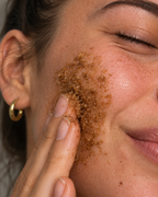 WILD WOODS △ Resurfacing Face Scrub